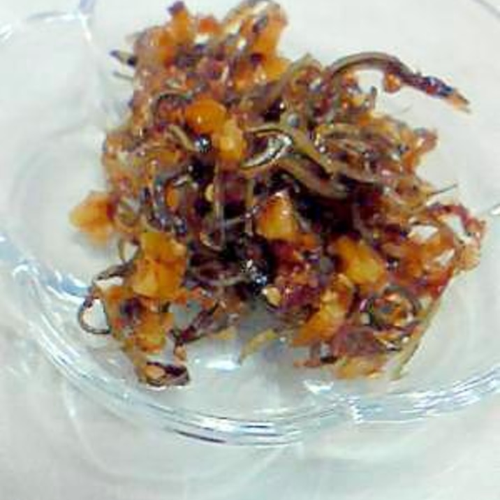 ご飯がすすむ 小女子とクルミの佃煮 レシピ 作り方 By さくらうさこちゃん 楽天レシピ